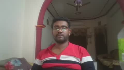 Snapshot of nairanandu28 chatting on 05-27-26, 04:04 NAIRANANDU28 online show from 05-27-26, 04:04