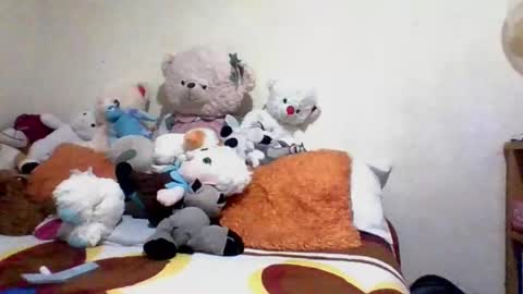 naisha and axel2 online show from 01-13-26, 10:59