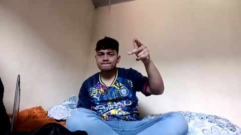 Snapshot of naisha_and_axelh chatting on 02-02-26, 06:17 naisha and axel2 online show from 02-02-26, 06:17