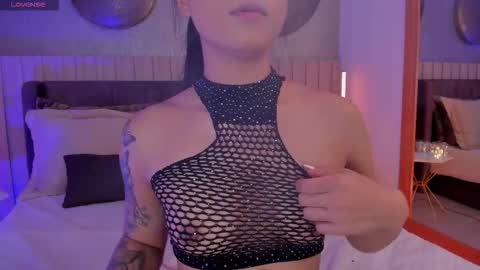 Naisha Ford online show from 12-05-25, 03:15