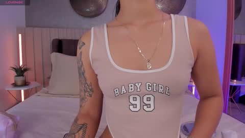 Snapshot of naishaford_1 chatting on 01-17-26, 04:06 Naisha Ford online show from 01-17-26, 04:06