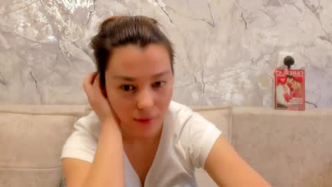 Snapshot of naked_bebe_hot chatting on 04-27-26, 12:30 naked_bebe_hot online show from 04-27-26, 12:30