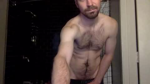 Snapshot of naked_mickey8 chatting on 04-06-26, 07:15 Mickey online show from 04-06-26, 07:15