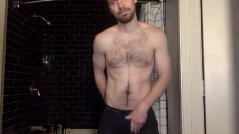 Snapshot of naked_mickey8 chatting on 05-16-26, 06:07 Mickey online show from 05-16-26, 06:07