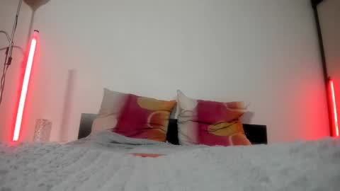 Snapshot of naked_psychologist chatting on 01-26-25, 03:47 Asy no face  online show from 01-26-25, 03:47