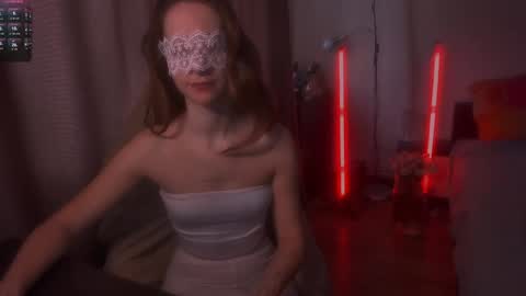 Snapshot of naked_psychologist chatting on 02-04-25, 08:56 Asy no face  online show from 02-04-25, 08:56