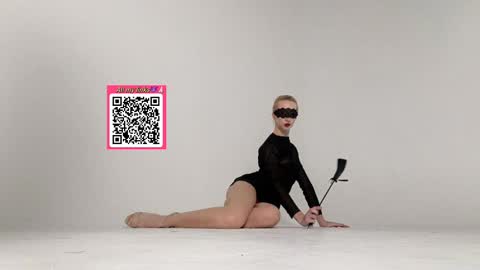 Snapshot of naked_psychologist chatting on 02-21-25, 08:05 Asy no face  online show from 02-21-25, 08:05