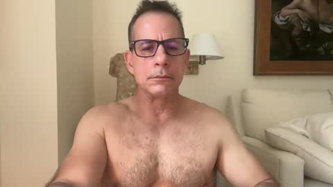 Snapshot of nakedsuperman1234 chatting on 02-25-25, 01:06 nakedsuperman1234 online show from 02-25-25, 01:06
