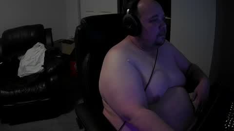 MJ online show from 04-11-26, 05:34