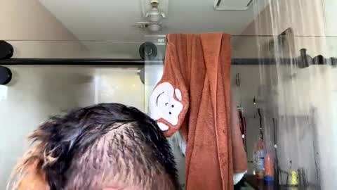 Snapshot of nakeymonkey chatting on 09-23-25, 05:05 NakeyMonkey online show from 09-23-25, 05:05