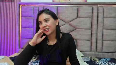 Snapshot of nala_cuty chatting on 05-27-26, 06:27 Nala online show from 05-27-26, 06:27