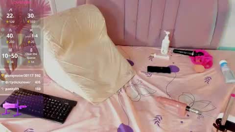Snapshot of nalapalmer chatting on 07-09-26, 05:00 nalapalmer online show from 07-09-26, 05:00