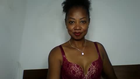 Snapshot of nalinah86 chatting on 02-24-26, 03:48 nalinah86 online show from 02-24-26, 03:48