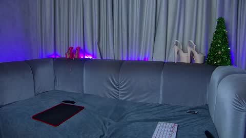 Nally online show from 01-08-25, 04:12