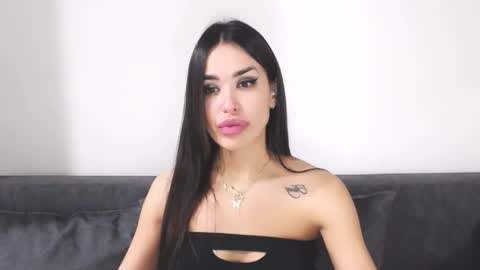 Lady online show from 12-22-25, 06:54