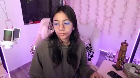 nami_usagi online show from 01-14-26, 12:22