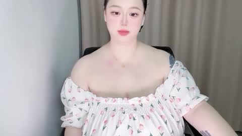 Snapshot of nanabigbobo chatting on 04-25-26, 01:41 nanabigbobo online show from 04-25-26, 01:41