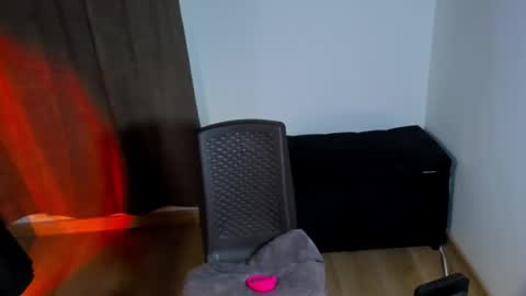 Nana  Natalia online show from 11-26-25, 03:07