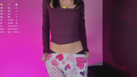 Snapshot of nanakodollx chatting on 05-25-26, 09:10 Nana Natalia online show from 05-25-26, 09:10