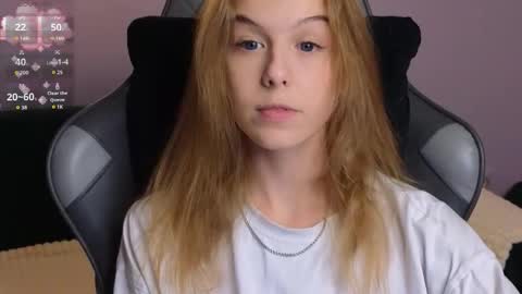 Snapshot of nanami_v02 chatting on 09-15-25, 02:17 Maeve online show from 09-15-25, 02:17