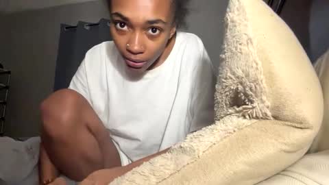 Snapshot of nanaonn chatting on 10-26-25, 06:03 nanaonn online show from 10-26-25, 06:03