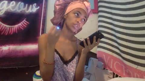 Snapshot of nanaonn chatting on 11-20-25, 06:51 nanaonn online show from 11-20-25, 06:51