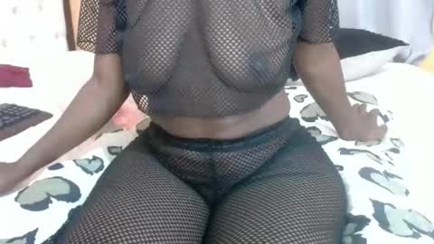 nancy253 online show from 12-15-25, 05:01