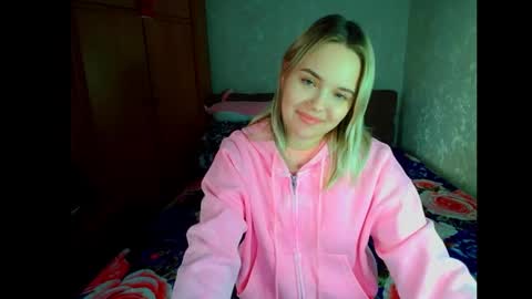 Snapshot of nancy_cutee chatting on 01-19-26, 02:10 Nancy-Yuki online show from 01-19-26, 02:10