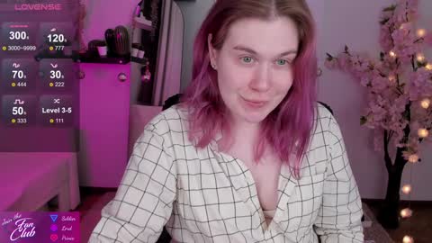 Snapshot of nancy_sun_ chatting on 01-03-25, 06:14 Nancy online show from 01-03-25, 06:14