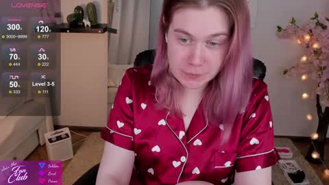 Snapshot of nancy_sun_ chatting on 01-16-25, 06:16 Nancy online show from 01-16-25, 06:16