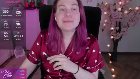 Snapshot of nancy_sun_ chatting on 02-13-25, 03:46 Nancy online show from 02-13-25, 03:46