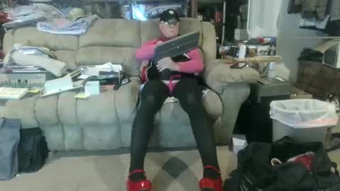 Snapshot of nancyboy_1 chatting on 10-24-25, 12:41 nancyboy_1 online show from 10-24-25, 12:41