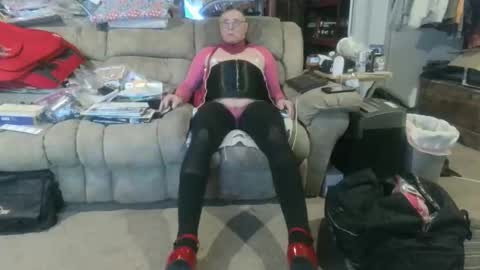 nancyboy_1 online show from 04-11-26, 03:11