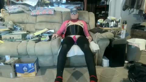 Snapshot of nancyboy_1 chatting on 07-03-26, 08:15 nancyboy_1 online show from 07-03-26, 08:15