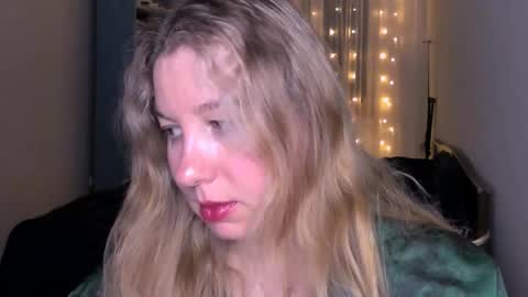 Nancy online show from 03-20-26, 07:52