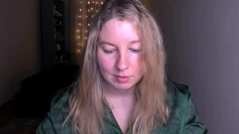 Nancy online show from 03-27-26, 07:46