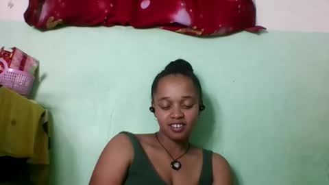 Snapshot of nandrianina416143 chatting on 04-22-26, 06:53 nandrianina416143 online show from 04-22-26, 06:53