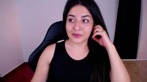 Snapshot of nani_gutierrez chatting on 07-02-26, 12:21 Nani online show from 07-02-26, 12:21
