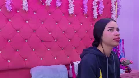 nanis james21 online show from 11-08-25, 03:07