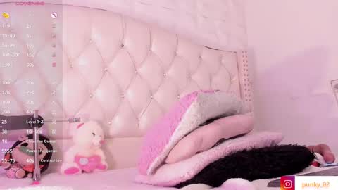 Snapshot of nanit_l chatting on 02-19-25, 11:57 anna online show from 02-19-25, 11:57