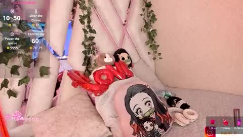 Snapshot of nanit_l chatting on 11-25-25, 08:09 anna online show from 11-25-25, 08:09