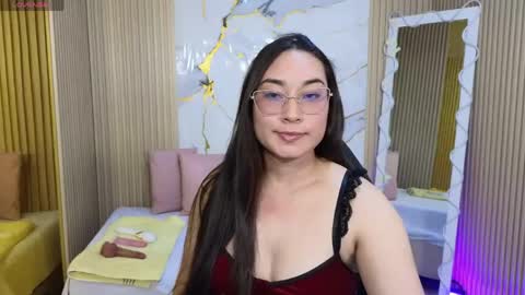 Snapshot of nanni_tay chatting on 05-21-26, 07:43 Nanni online show from 05-21-26, 07:43
