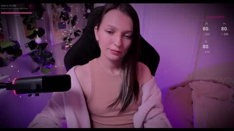 NannoNancy online show from 01-06-25, 08:39