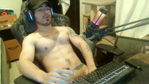 Nan online show from 09-30-25, 03:11