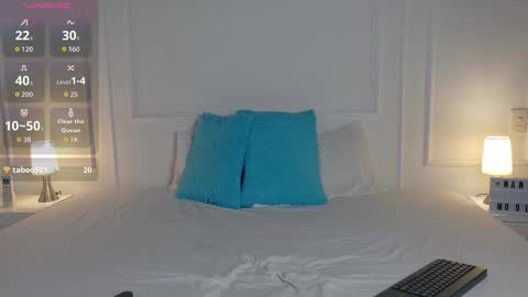 nany_model25 online show from 01-14-26, 08:25