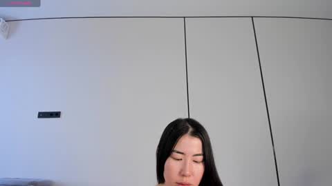 Naomi online show from 01-27-25, 03:58