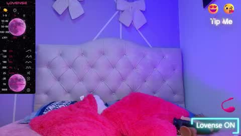 NAOMI online show from 02-10-26, 01:21