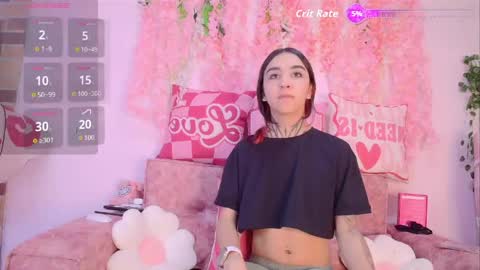Snapshot of naomi_femme chatting on 06-04-26, 11:27 naomi_femme online show from 06-04-26, 11:27
