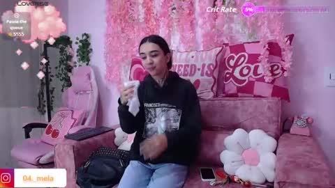 Snapshot of naomi_femme chatting on 06-19-26, 11:47 naomi_femme online show from 06-19-26, 11:47