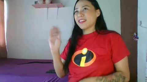 Mia online show from 12-21-24, 08:54